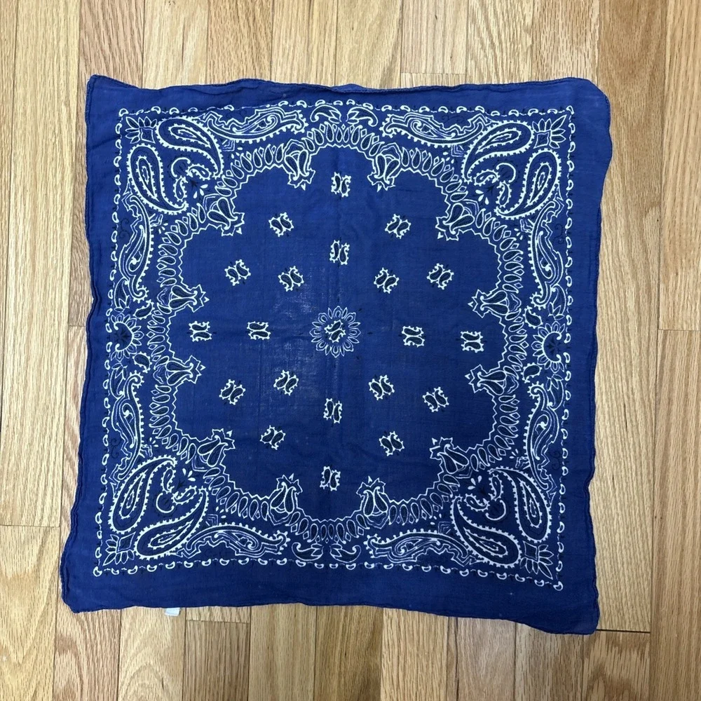 Vintage Navy Hav-A-Hank Blue Cotton Made in USA Bandana